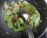 A picture of step 2 of Hadrabadi green chicken.