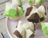 Foto langkah ke 5 dari resep Bolu Kukus Mekar Klasik.