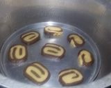 A picture of step 6 of Pine wheel cookies.