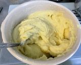 Une image de l'étape 13 de Purée de pommes de terre à l’ail, crème et gingembre.