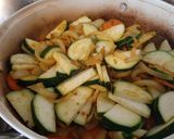 Curry z cukinii i cieciorki krok przepisu 3 zdjęcie