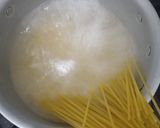 Foto langkah ke 1 dari resep Spaghetti Chicken Bolognese.