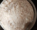 A picture of step 1 of Wheat flour chilla.