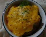 Foto langkah ke 3 dari resep Baked Potato with Broccoli and Cheese.