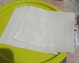 Foto langkah ke 1 dari resep Piscok Keju Kulit Pangsit.