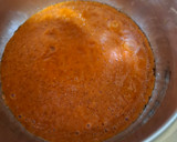 Foto del paso 2 de la receta: Sopa de nopales con chile guajillo