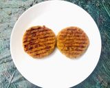 A picture of step 2 of Veg Burger.