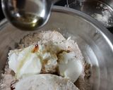 A picture of step 2 of Rice Thepla.