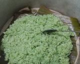 Foto langkah ke 4 dari resep Lemper Ayam aroma Pandan.