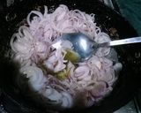 A picture of step 3 of Achari Aalo Karyly.