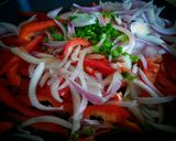 Foto del paso 4 de la receta: Gratín de vegetales bañados con leche al ajo y canela