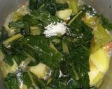 Foto del paso 3 de la receta: Acelgas con Papas y Huevo