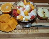 A picture of step 2 of Fruit parfait.