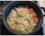 Hình bước làm 4 của món Mỳ gà bí ngòi #cleaneating