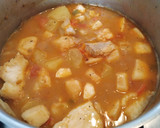 Foto del paso 4 de la receta: Marmitako de choco y bacalao