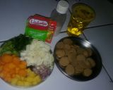 Foto langkah ke 1 dari resep Sayur sop baso.