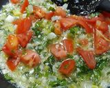 Foto del paso 4 de la receta: Amanida d'espinacs amb dátils i soja