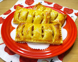 A picture of step 4 of Apple Pie (Easy/Frozen Pie Crust).