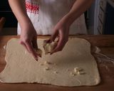 Sajtos sütemény recept, avagy Pate cu brânză recept fázis 3 fotója
