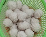 Foto langkah ke 3 dari resep BAKSO AYAM SEHAT #DEBM#KETO.