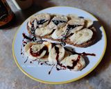 Une image de l'étape 5 de Tartine banane tahin et mélasse de dattes ☕.
