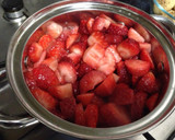 Foto del paso 2 de la receta: Mermelada casera de fresa