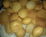 A picture of step 6 of Sooji ki pani Puri.