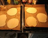 Foto del paso 6 de la receta: Pizzettas y demases de lunes nublao