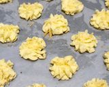Foto langkah ke 7 dari resep Sagu Keju.