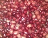 A picture of step 1 of Fresh pomegranate juice.