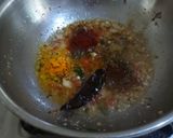 A picture of step 3 of Sprouted moong curry.