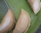 A picture of step 4 of मावा गुजिया (mawa gujiya recipe in marathi).
