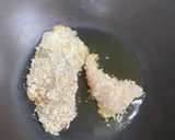 A picture of step 5 of Panko fried pouting.