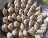 A picture of step 3 of Chana daal Samosa.