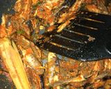 Foto langkah ke 5 dari resep Ikan tongkol suwir pedas.