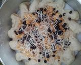 Foto langkah ke 6 dari resep Pizza with Banana Chocochips on Top. (no ulen dan gampang).