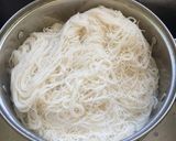 Thai zöldséges-csirkés sült rízstészta 🧄🧅🌶🥕🫑🍜🥒 🇹🇭 😋 recept fázis 1 fotója