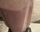 A picture of step 2 of Chiaseeds Pudding.