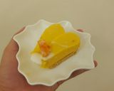 मँगो चीज केक (mango cheese cake recipe in marathi) रेसिपी स्टेप 7 फोटो