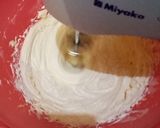 Foto langkah ke 1 dari resep Marble cake (law Thomas).