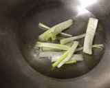 炒冬粉的食譜步驟3照片