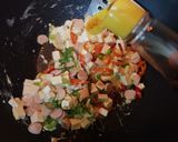 Foto langkah ke 3 dari resep Tahu Telur Sosis.