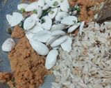 A picture of step 4 of Urad dal Pinni.