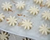Foto langkah ke 8 dari resep Sagu Qeju Lumer.