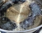 Foto langkah ke 2 dari resep #18 Minuman kunyit madu.