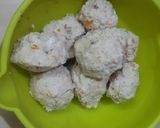 Foto langkah ke 3 dari resep Bakso ayam tanpa tepung (mpasi 8 bulan).