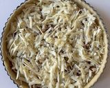 A picture of step 8 of Quiche Lorraine (Bacon and Gruyère Tart).