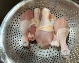 Hình bước làm 1 của món Đùi Gà Rô Ti
