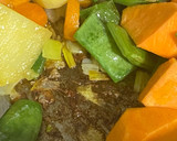 Foto del paso 2 de la receta: Crema multiverduras con chips de boniato y sal negra en olla a presión