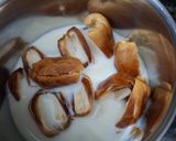 A picture of step 2 of Wheat flour and dates cake (Healthy cake).